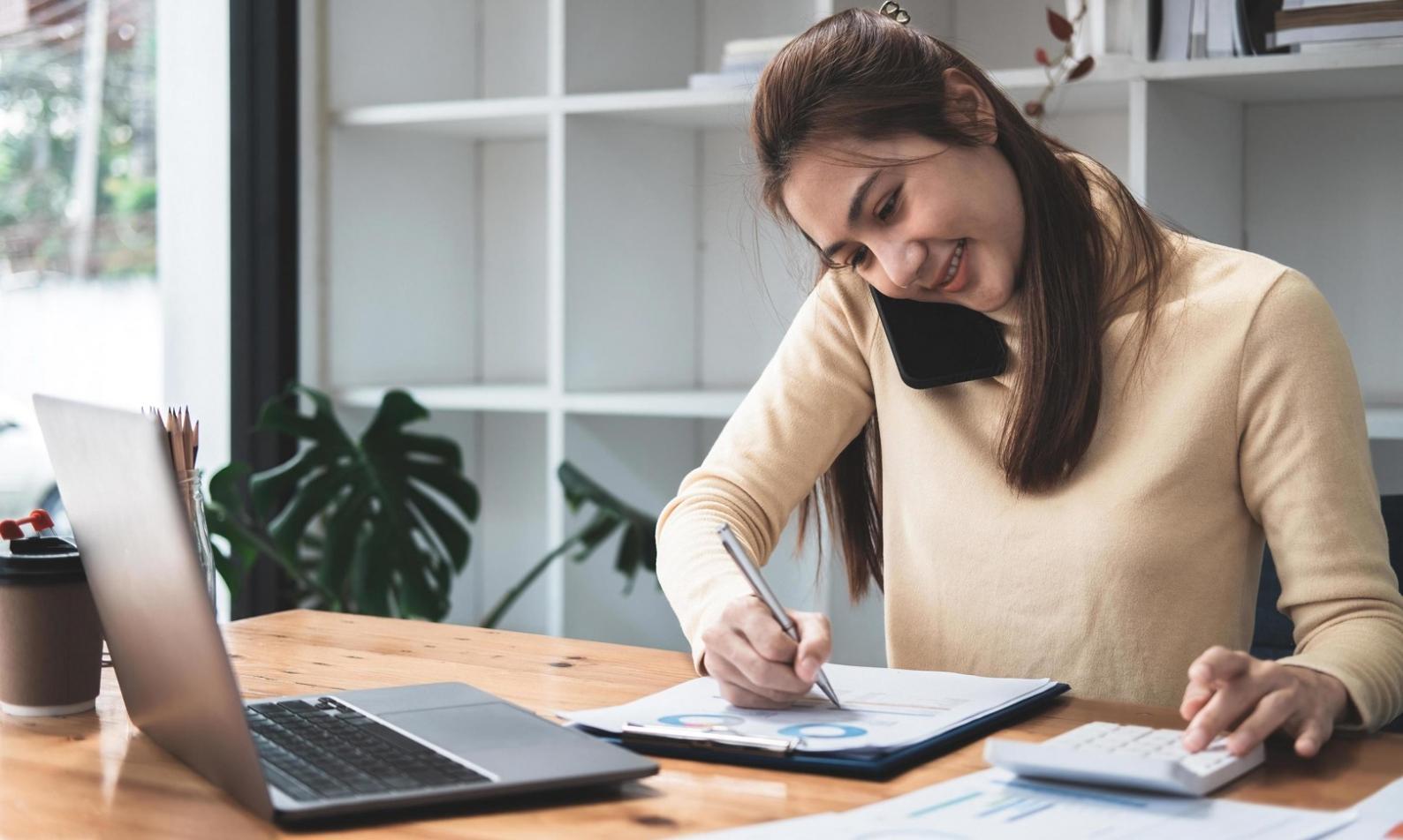 Participant en formation rédaction SEO en ligne